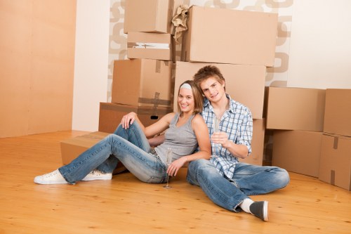 Local removals team assisting with a Kingstonuponthames property move