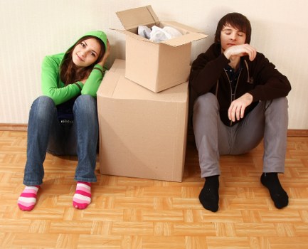 Customer choosing a man and van service in Kingstonuponthames